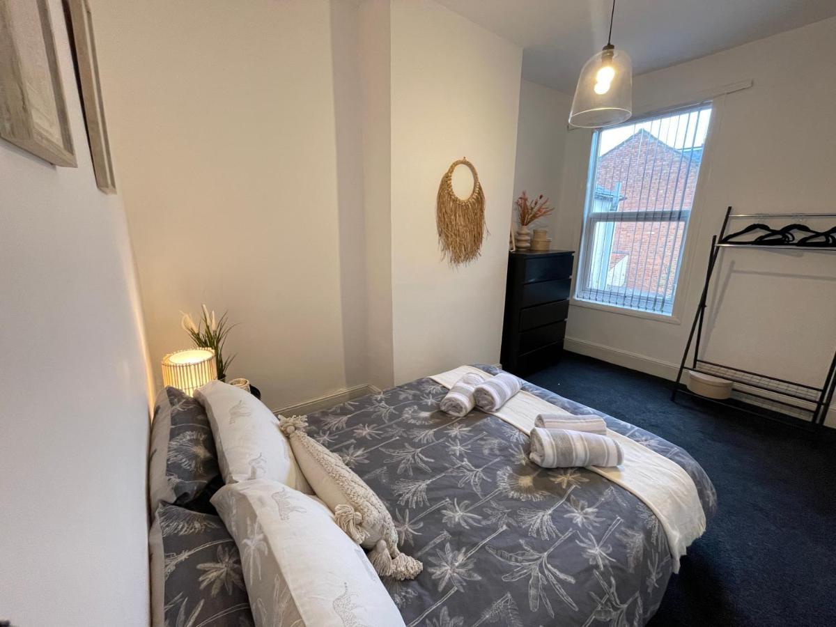 Urban 3 Bedroom Home In Kings Heath-Great Location Birmingham Buitenkant foto