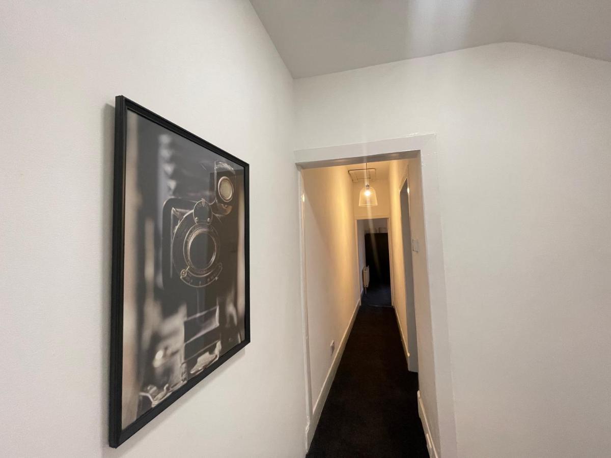 Urban 3 Bedroom Home In Kings Heath-Great Location Birmingham Buitenkant foto